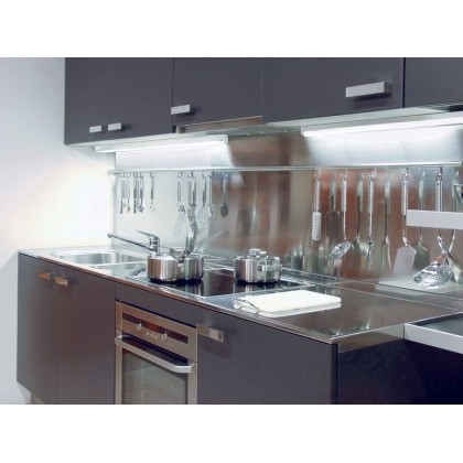 Светодиодный мебельный светильник Shine Cabinet 8Вт. 565мм. 